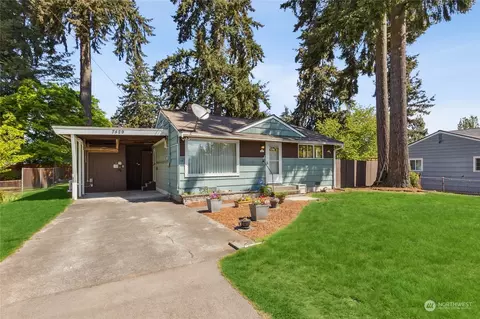 7429 201st St SW, Lynnwood, WA 98036