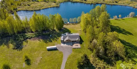 191 Collins Rd, Toledo, WA 98591