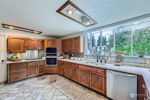 12921 49th Dr SE, Everett, WA 98208 photo 5