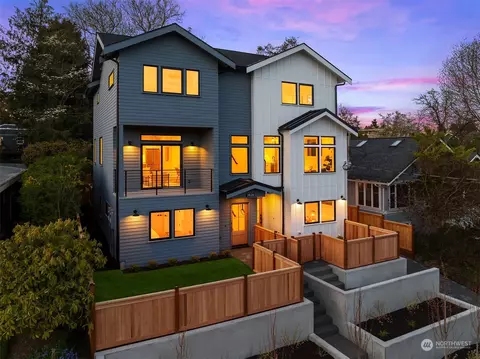 2826 NW 63rd St, Seattle, WA 98107