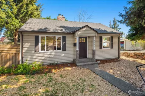 9910 35th Ave SW, Seattle, WA 98126