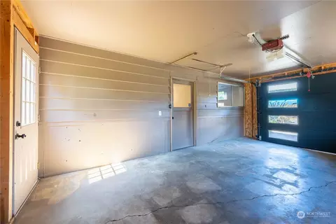 10605 NE 194th St, Bothell, WA 98011 photo 34