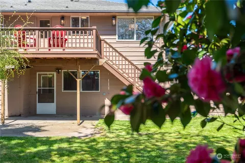 10605 NE 194th St, Bothell, WA 98011 photo 35