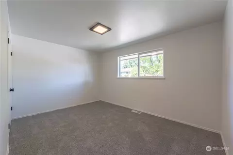 10605 NE 194th St, Bothell, WA 98011 photo 16