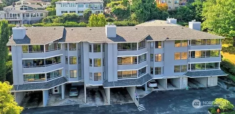 1224 6th Ave S #C201, Edmonds, WA 98020