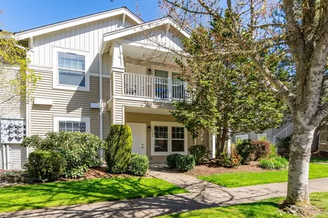 1810 Kennedy Pl #A-7, Dupont, WA 98327