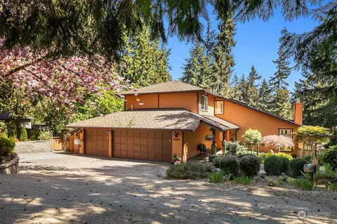 Exterior - 17617 8th Ave W, Bothell, WA 98012 photo 1 of 10