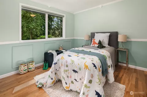 Bedroom - 17617 8th Ave W, Bothell, WA 98012 photo 4 of 5