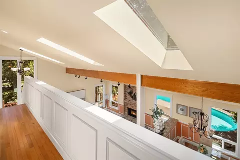 Entry Way - 17617 8th Ave W, Bothell, WA 98012 photo 1 of 1
