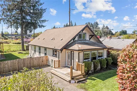 1102 3rd St SE, Auburn, WA 98002