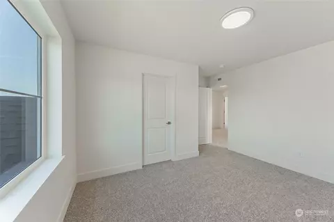 Bedroom - 604 Pagget Ave, Winlock, WA 98596 photo 3 of 4