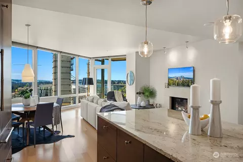 500 106th Ave NE #2411, Bellevue, WA 98004