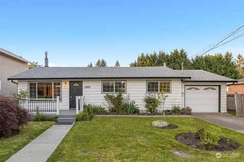 1203 10th St NE, Auburn, WA 98002