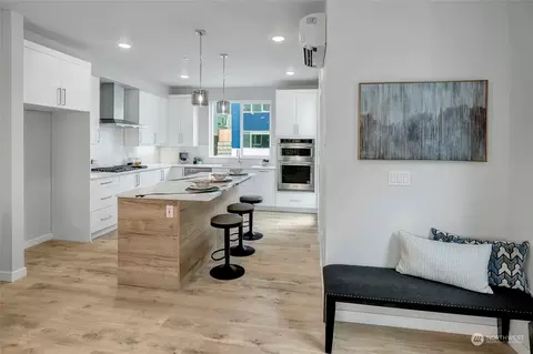Kitchen - 8905 NE 173rd Pl #D, Bothell, WA 98011 photo 1 of 4
