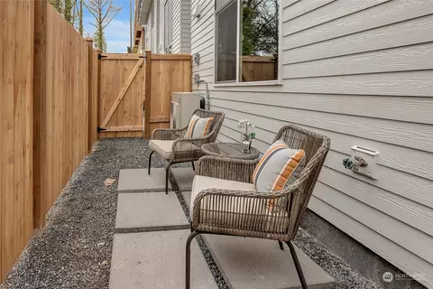 8905 NE 173rd Pl #B, Bothell, WA 98011 photo 34
