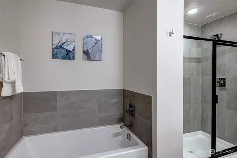 8905 NE 173rd Pl #B, Bothell, WA 98011 photo 23