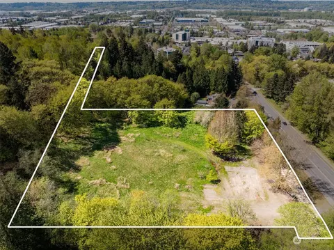 10101 SE Carr Rd, Renton, WA 98055