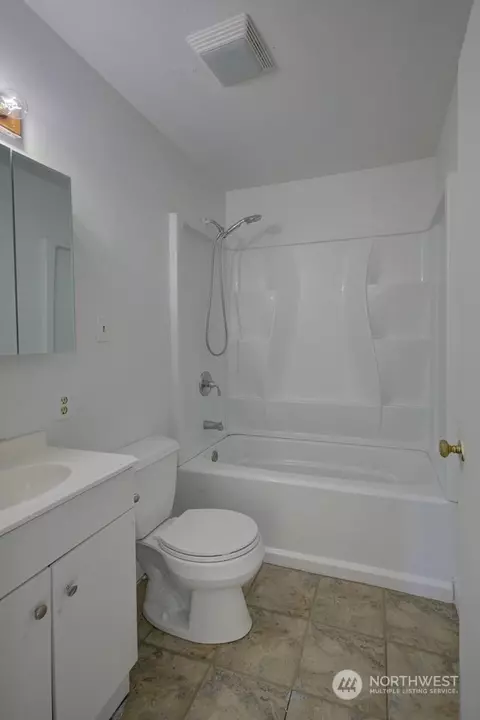 Bath - 4768 State Route 109, Moclips, WA 98562 photo 1 of 1