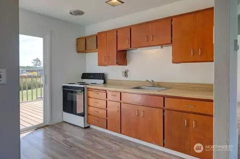 Kitchen - 4768 State Route 109, Moclips, WA 98562 photo 1 of 2