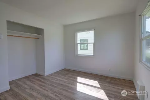Bedroom - 4768 State Route 109, Moclips, WA 98562 photo 1 of 2