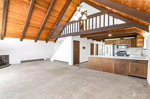 Living - 6402 Goodwin Rd, Everson, WA 98247 photo 1 of 1