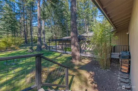 Exterior - 77 Oak Ln, Deer Harbor, WA 98243 photo 11 of 15