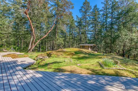 Exterior - 77 Oak Ln, Deer Harbor, WA 98243 photo 7 of 15