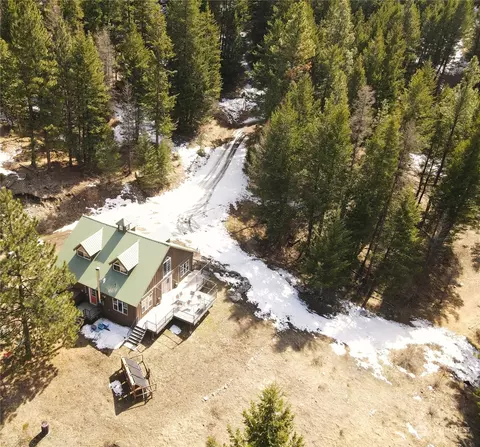 570 S Neil Circle Rd, Tonasket, WA 98855