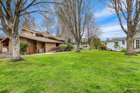 828 Wandering Creek Dr, Bothell, WA 98021 photo 36
