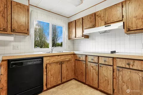 828 Wandering Creek Dr, Bothell, WA 98021 photo 14