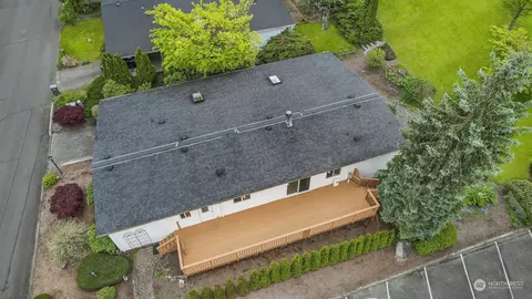 828 Wandering Creek Dr, Bothell, WA 98021 photo 35