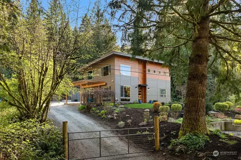 29415 SE 82nd St, Issaquah, WA 98027