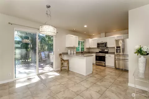 Kitchen - 16416 122nd Ct NE, Bothell, WA 98011 photo 5 of 6