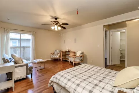 Bedroom - 16416 122nd Ct NE, Bothell, WA 98011 photo 4 of 6