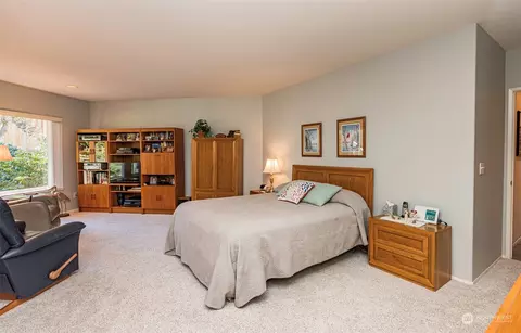 Bedroom - 179 Horizon View Dr, Sequim, WA 98382 photo 1 of 4