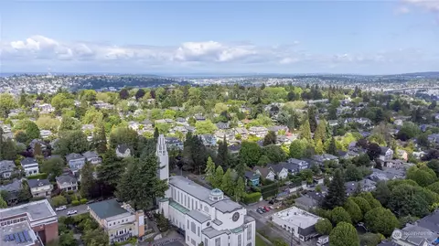 View/Area - 714 20th Ave E, Seattle, WA 98112 photo 2 of 3