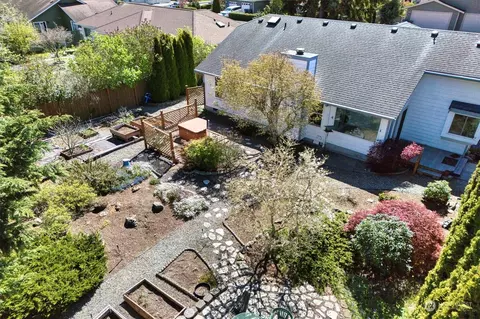 Exterior - 852 E Cedar St, Sequim, WA 98382 photo 7 of 12