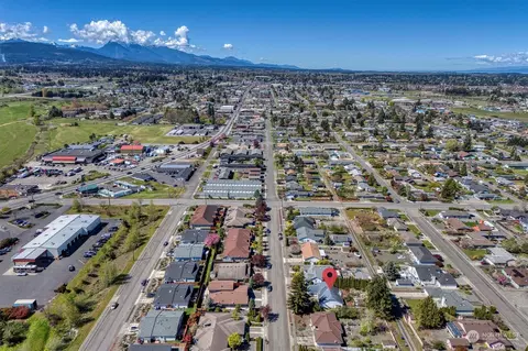 View/Area - 852 E Cedar St, Sequim, WA 98382 photo 1 of 3