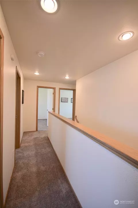 Entry Way - 1218 185th St E, Spanaway, WA 98387 photo 2 of 2