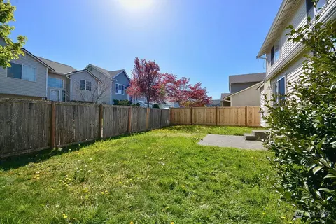Exterior - 1218 185th St E, Spanaway, WA 98387 photo 9 of 9