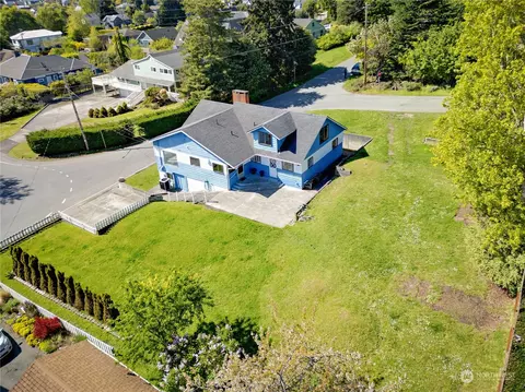 1206 Monroe St, Port Townsend, WA 98368