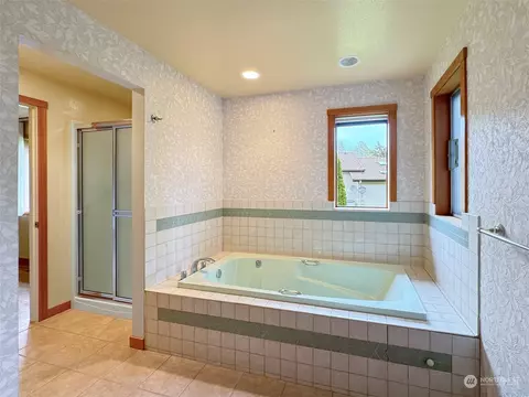 Bath - 972 Doe Run Rd, Sequim, WA 98382 photo 5 of 6
