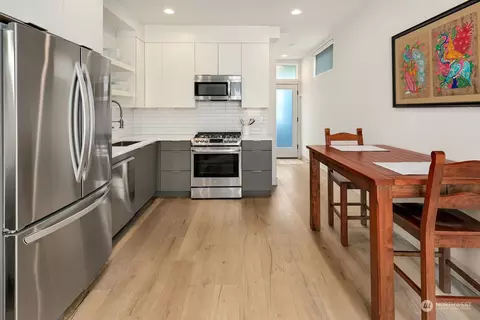 Kitchen - 4210 Evanston Ave N #D, Seattle, WA 98103 photo 1 of 2