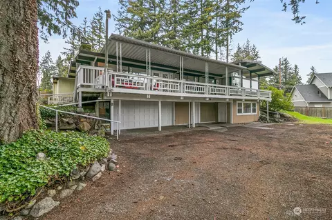 6425 45th St W, University Place, WA 98466