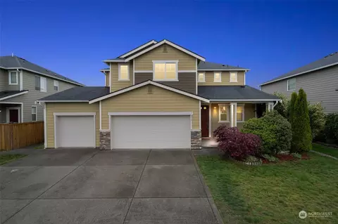 217 Gipple St NE, Orting, WA 98360