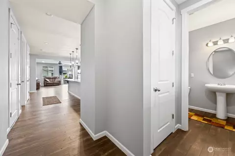 Entry Way - 217 Gipple St NE, Orting, WA 98360 photo 1 of 3