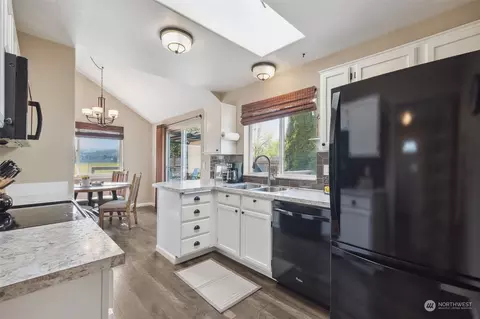 Kitchen - 314 Icey St SW, Orting, WA 98360 photo 2 of 3