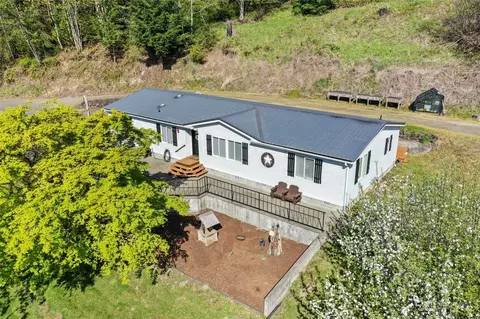 59 Porter Creek Rd, Elma, WA 98541