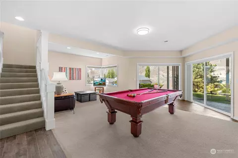 Living - 325 Beach Dr, Orondo, WA 98843 photo 4 of 5
