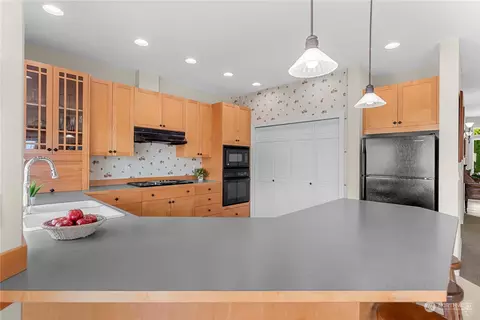 Kitchen - 325 Beach Dr, Orondo, WA 98843 photo 3 of 3